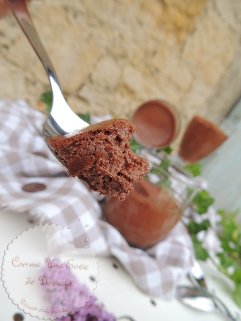 Mousse légère au chocolat & lait de coco – Light coconut milk chocolate mousse