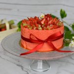 Charlotte printanière ~ Fraise & rhubarbe Mousse fromage blanc