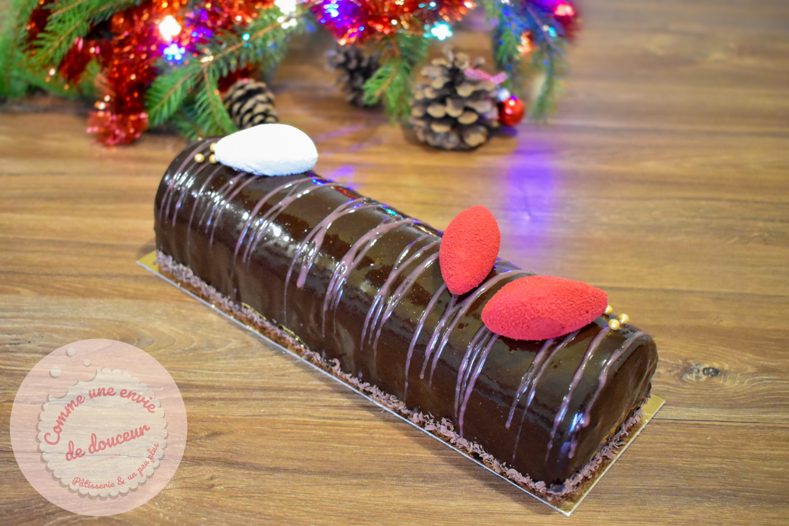 Bûche framboise chocolat cardamome